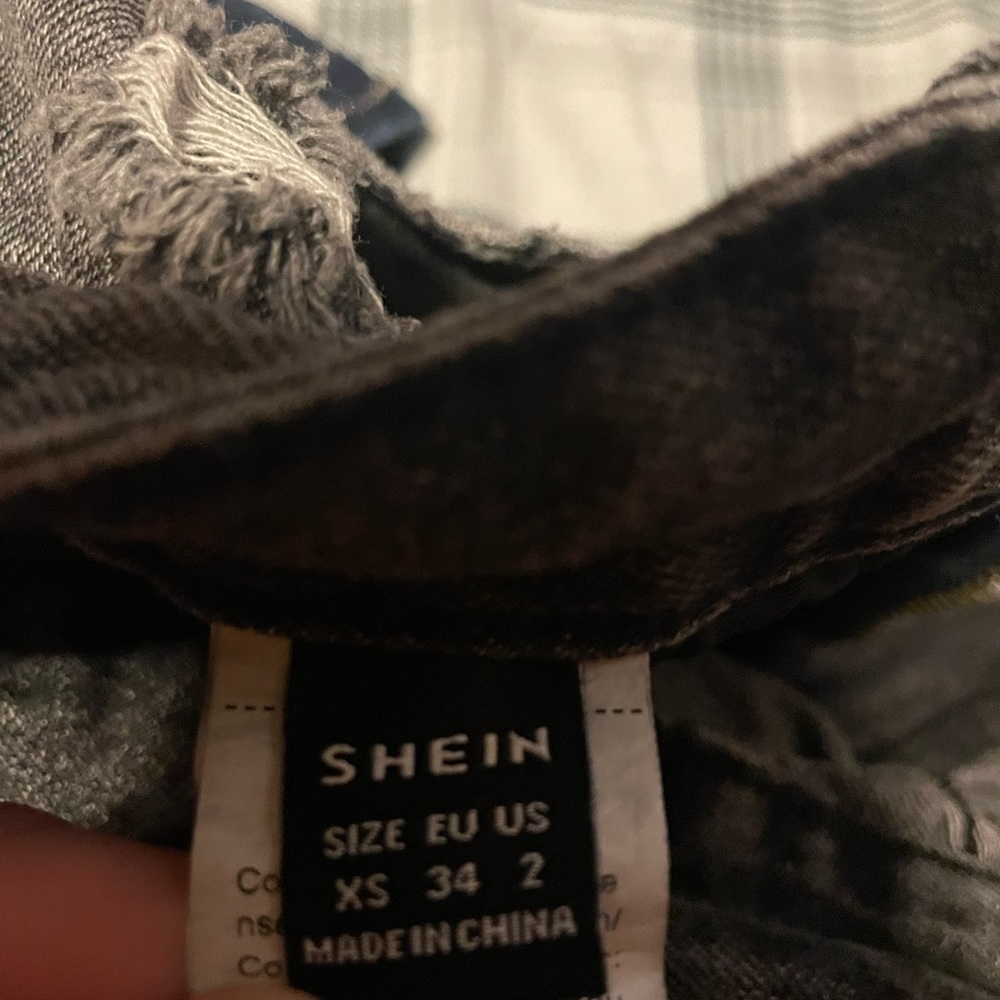 Jeans - Picture 2 of 2